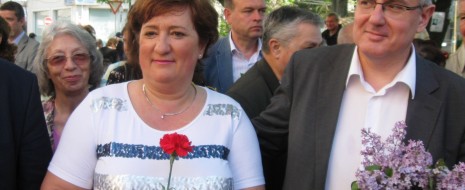 Зита Гурмей: Време е българите да си върнат държавата, която като че ли принадлежи на мафията Лидерката на жените в ПЕС подкрепи листата на Коалиция за България в Бургас, обявявайки...