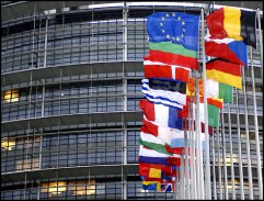 Разселените в ЕС, няма да имат правото на пътуване в Европа Според новите предложения на Европейската комисия за бежански квоти от България ще се очаква да приеме 1500 души. Това...