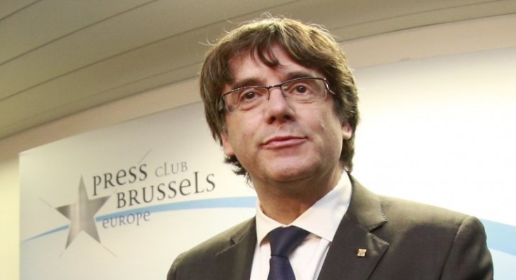 epa06299418 Catalonian regional President Carles Puigdemont attends at a press conference at Press club in Brussels, Belgium, 30 October 2017. Catalonian regional President Carles Puigdemont was dismissed from the post after Spanish Government implemented the Spanish Constitution's article 155 in response to the Catalan Parliament's vote in favor of declaring independence. On 30 October Spanish Attorney-General's office has filed a complaint against dismissed Catalonian regional President, Carles Puigdemont, and his Cabinet for the alleged offenses of rebellion, sedition and embezzlement before Audiencia Nacional Court.  EPA/OLIVIER HOSLET