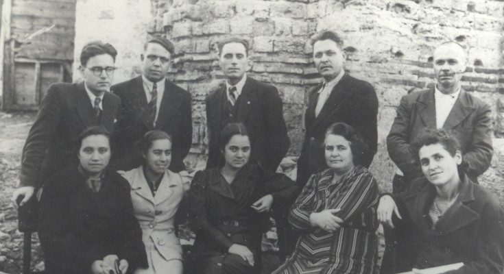 1-1939 - учителски колектив (1)