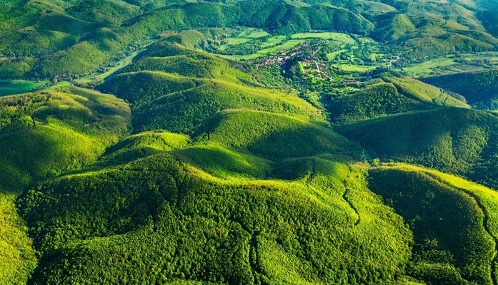 Въздушна снимка на Александър ИВАНОВ - поглед към долината на Велека. Публикуваме с разрешението на автора. (1)