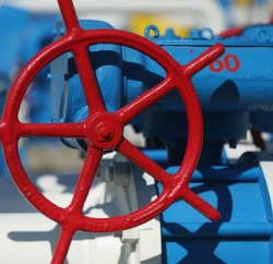 DASHAVA, UKRAINE - SEPTEMBER 18:  A hand wheel is seen fixed to valve at the Dashava natural gas facility on September 18, 2014 in Dashava, Ukraine. The Dashava facility, which is both an underground storage site for natural gas and an important transit station along the natural gas pipelines linking Russia, Ukraine and eastern and western Europe, is operated by Ukrtransgaz, a subsidiary of Ukrainian energy company NJSC Naftogaz of Ukraine. Ukraine recently began importing natural gas from Slovakia through Dashava as Ukraine struggles to cope with cuts in gas deliveries by Gazprom of Russia. As Russia has cut supplies many countries in Europe that rely heavily on Russian gas fear that Russia will increasingly use gas delivery cuts as a political weapon to counter European economic sanctions arising from Russian involvement in fighting between pro-Russian separatists and Ukrainian armed forces in eastern Ukraine.  (Photo by Sean Gallup/Getty Images)