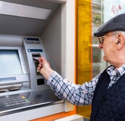 991-ratio-pensioner-pari-pensiia-bankomat