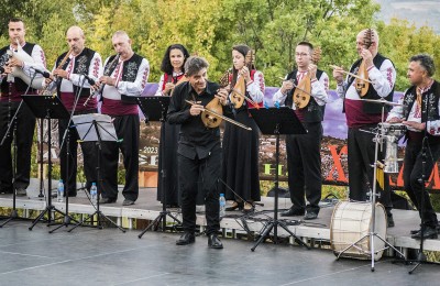 Георги Андреев с Филип Кутев на връх Илинденя