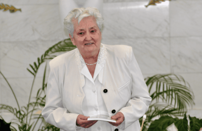 PROFESSOR SVETLANA PORTRET(3)